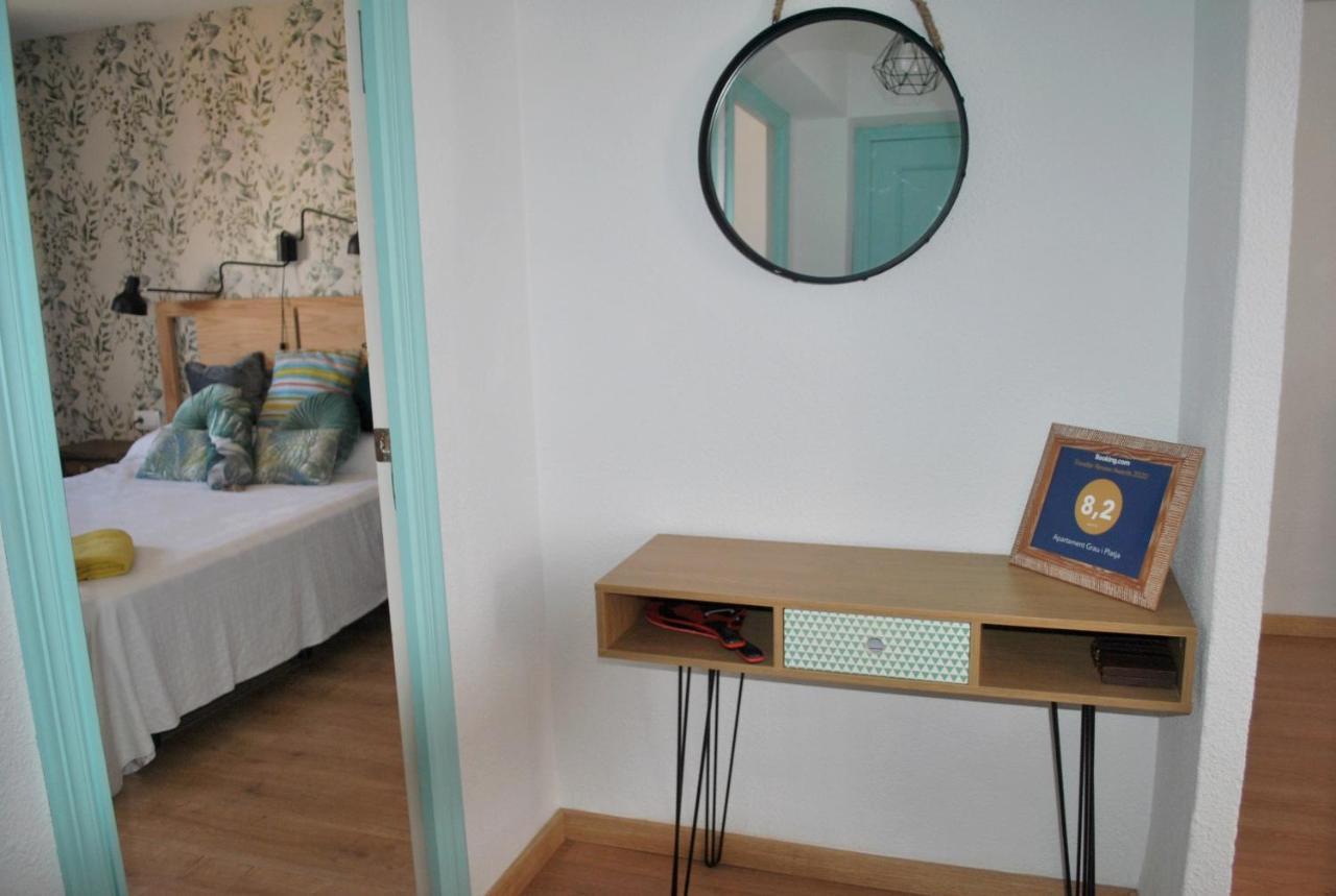 Apartamento Grao: Youthful Summer Retreat on Spain's Best Beach Gandia Exterior photo