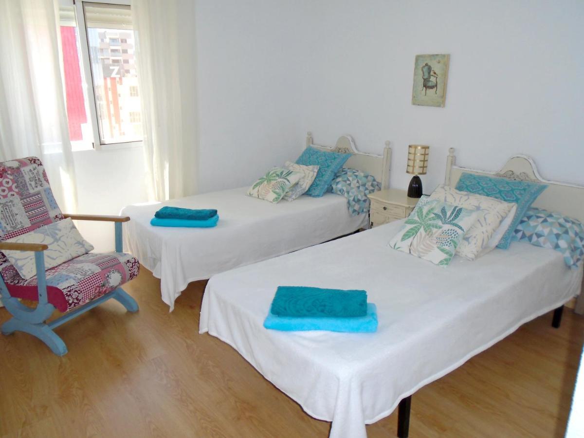 Apartamento Grao: Youthful Summer Retreat on Spain's Best Beach Gandia Exterior photo