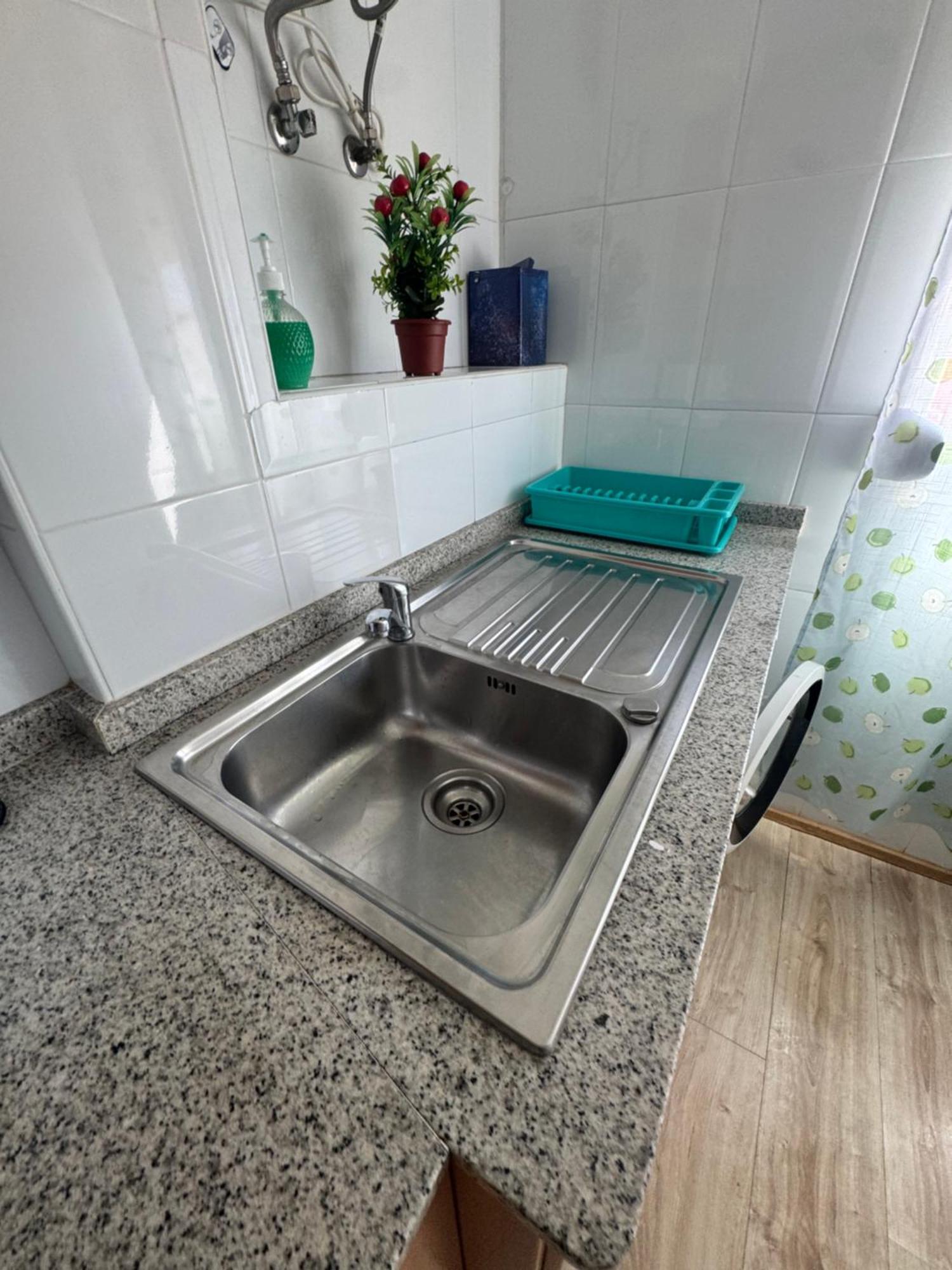 Apartamento Grao: Youthful Summer Retreat on Spain's Best Beach Gandia Exterior photo